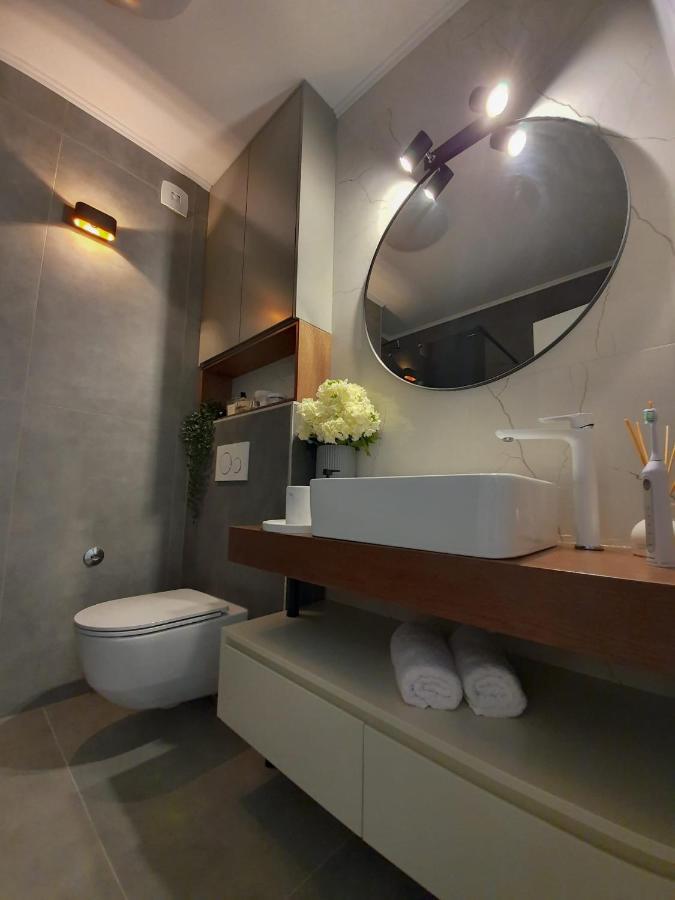 Leilighet Apartman Sole D'oro